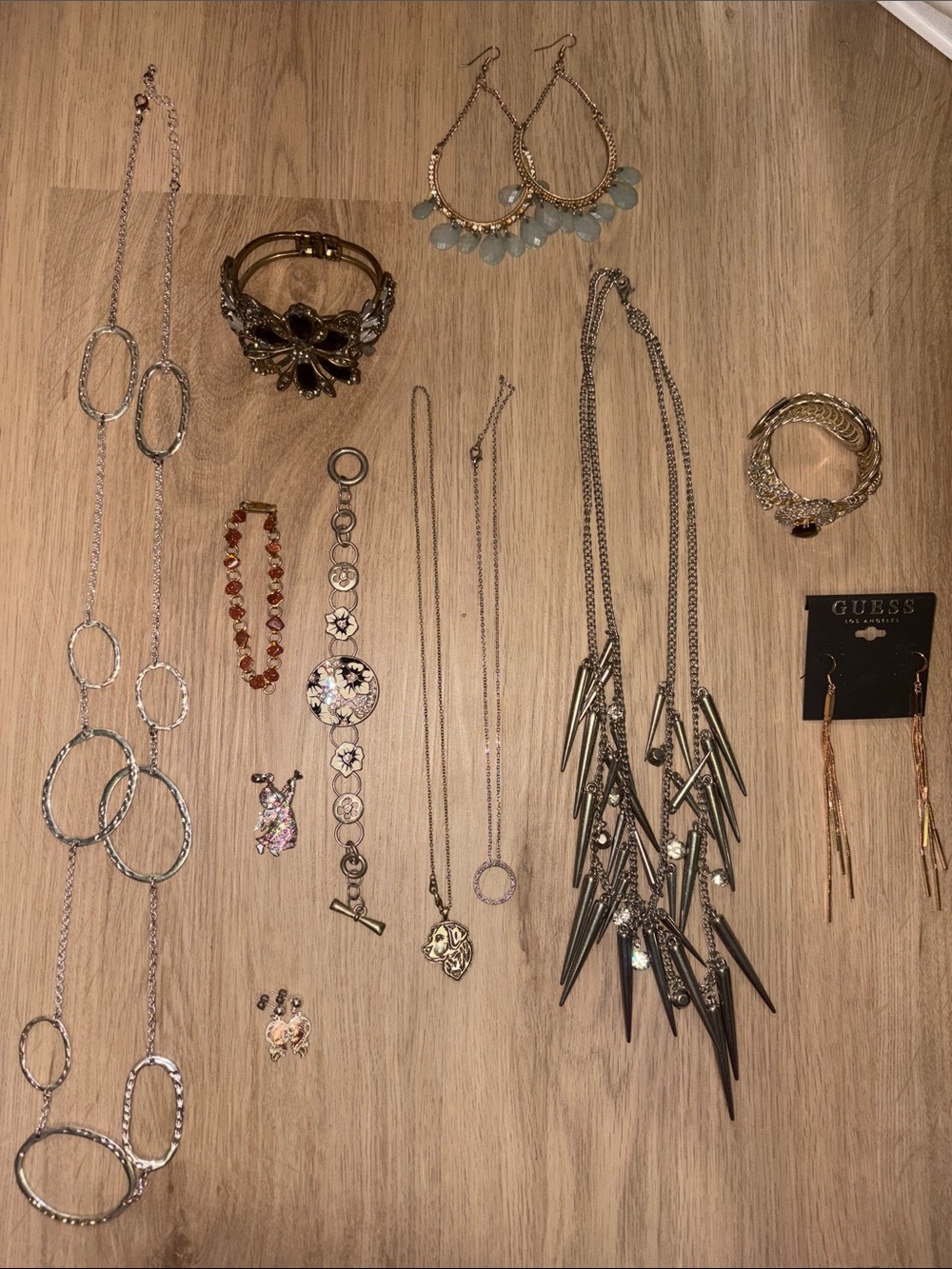 Mixed jewelry lot